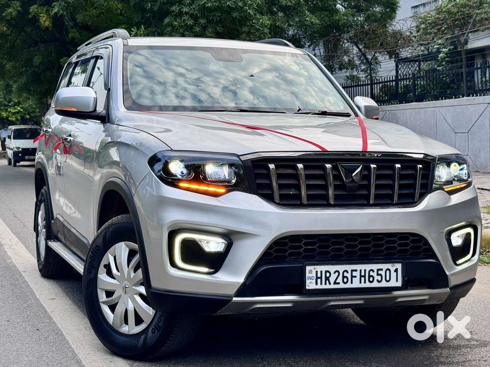 Mahindra Scorpio N Z4 Petrol Mt 7 Str, 2024, Petrol