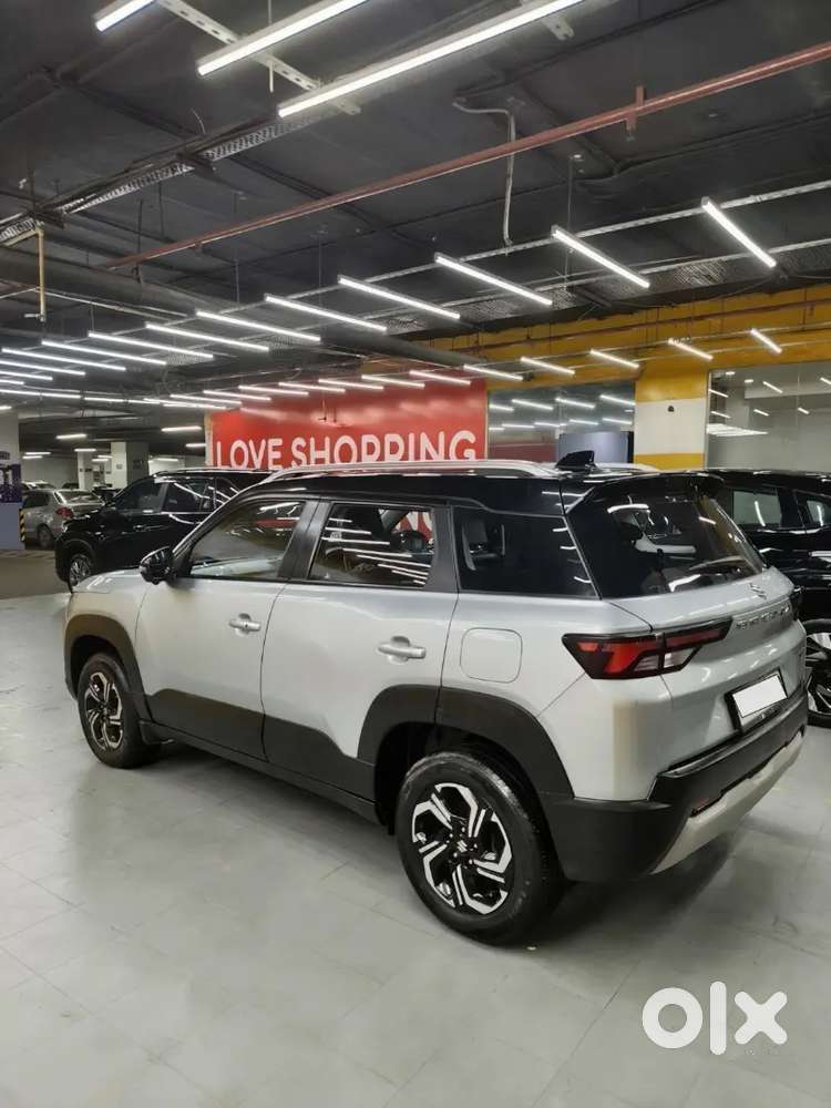 Maruti Brezza Zxi+ At Dual Tone