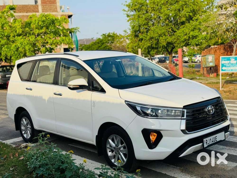 Toyota Innova Crysta 2.4 V, 2017, Diesel