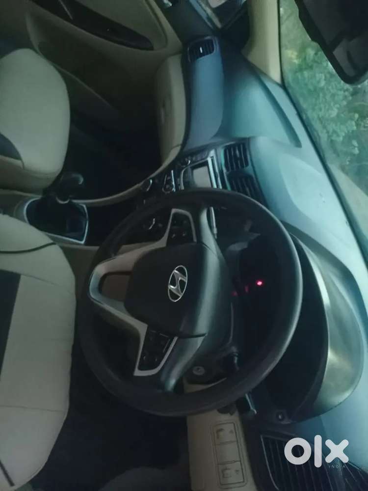Hyundai Varan 16sx Model 2013