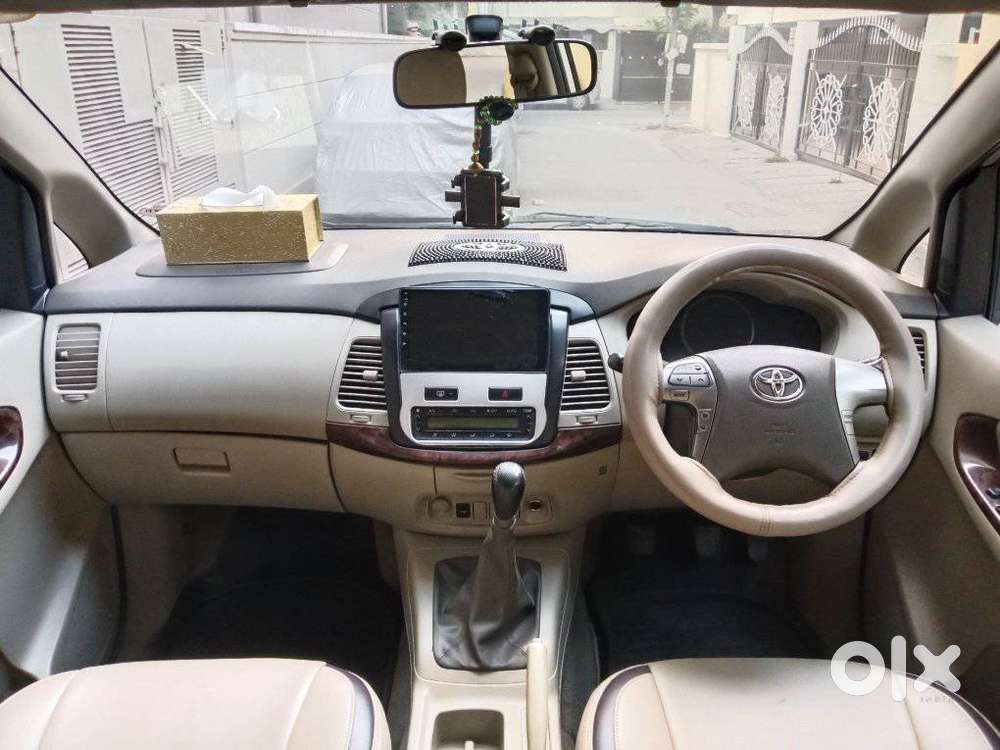 Toyota Innova 2.5 V 7 Str, 2014, Diesel