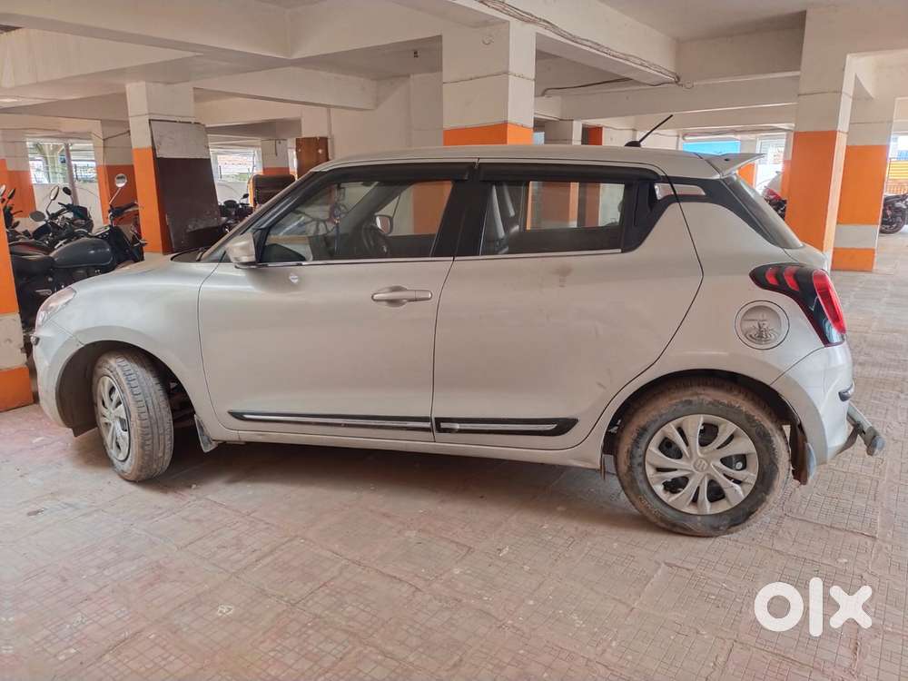 Maruti Suzuki Swift Vxi 1.2 Abs Bs-iv, 2021, Cng & Hybrids