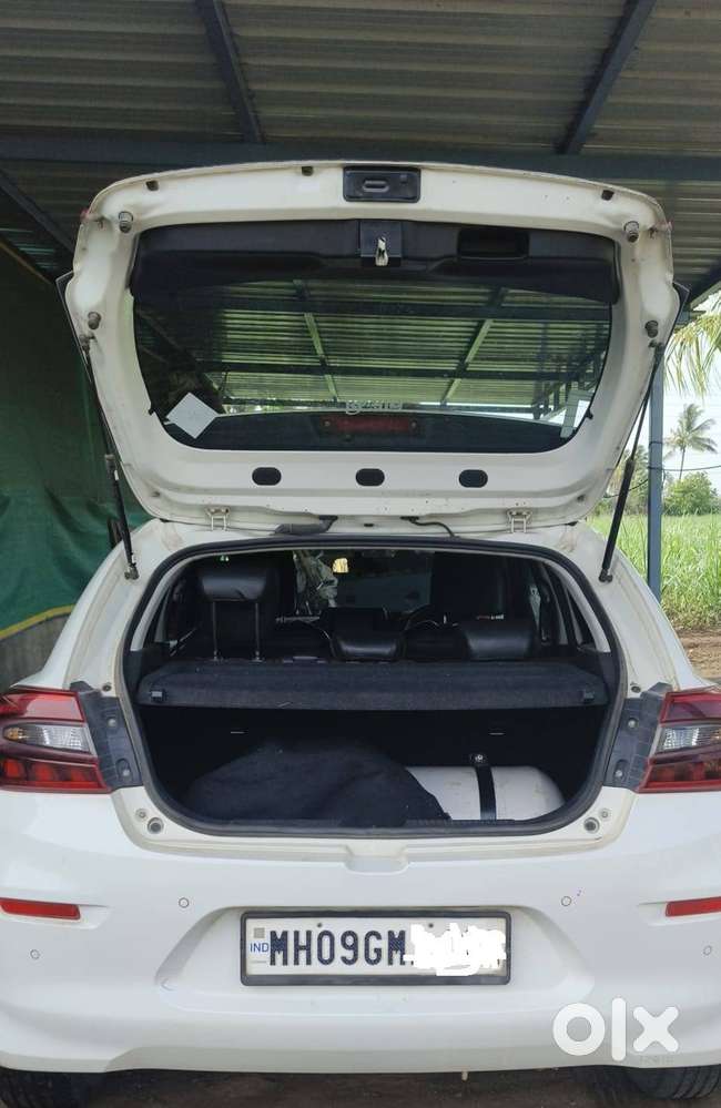 2023 Maruti Baleno Cng / Petrol