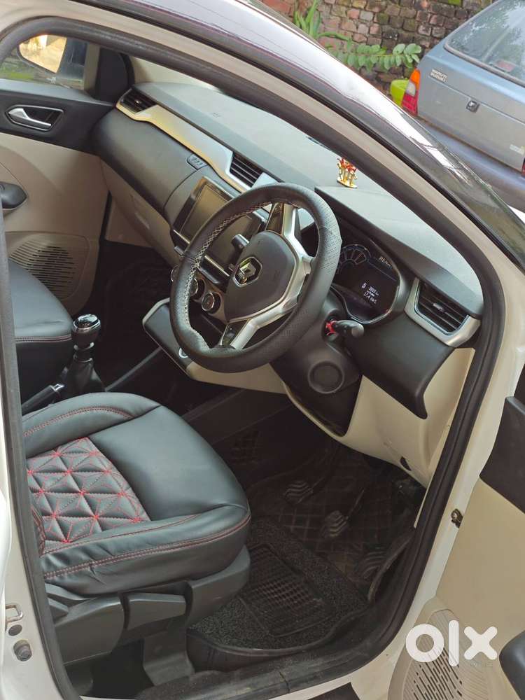 Renault Triber 2022 Car