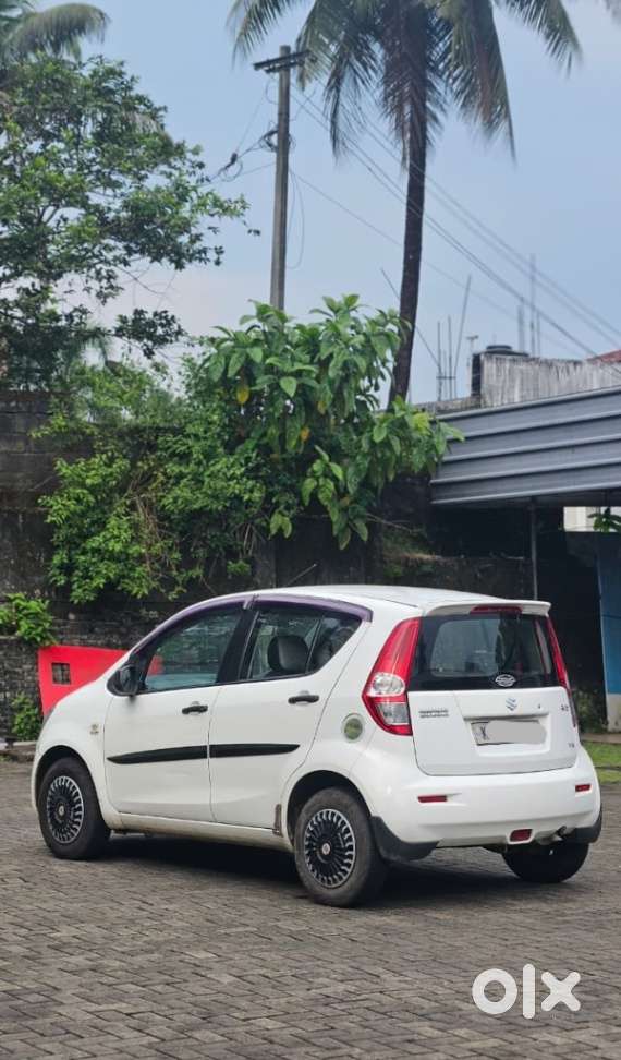 Maruti Suzuki Ritz Vxi, 2013, Petrol