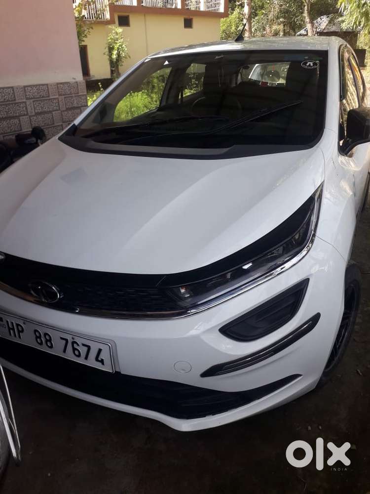 Tata Altroz Petrol 2021