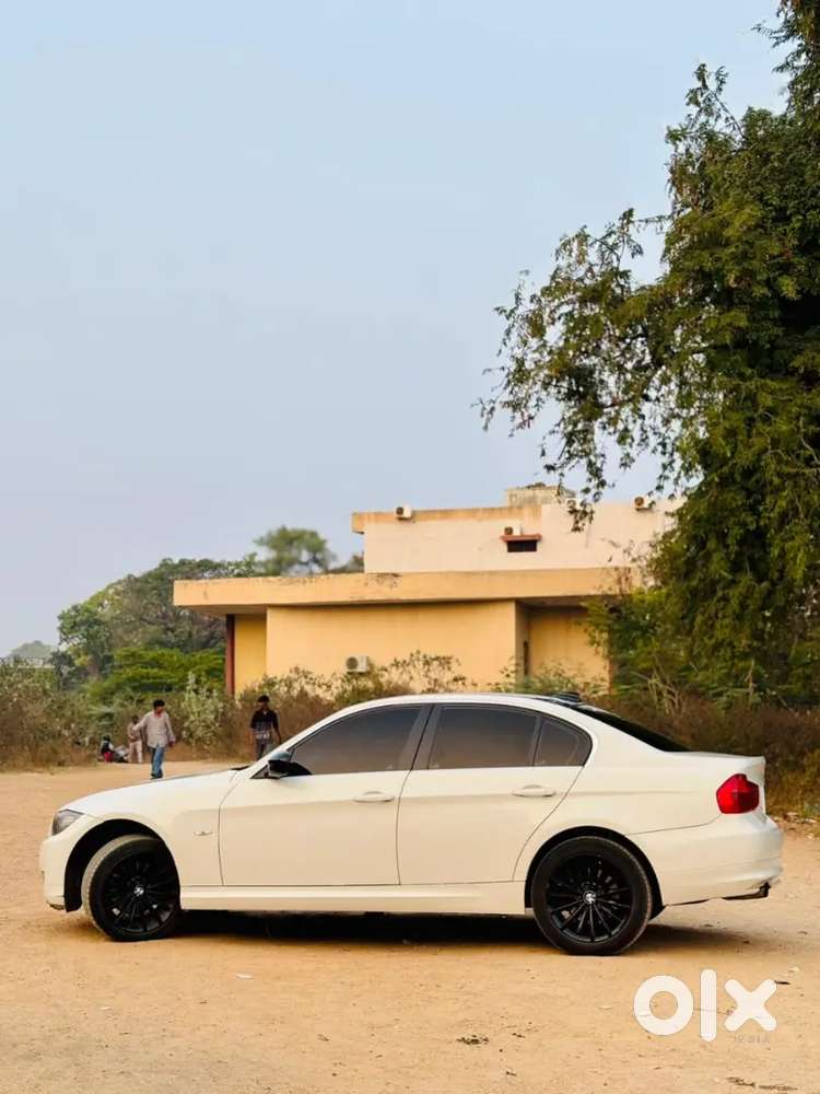 Bmw 3 Series 2.0 2011