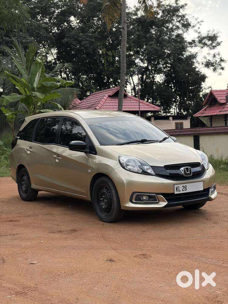 Honda Mobilio 1.5 S I-vtec Mt, 2015, Petrol