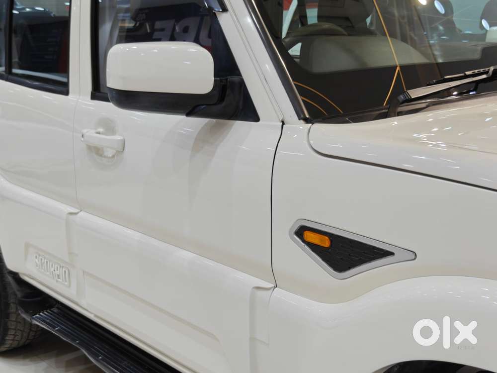 Mahindra Scorpio S6 Plus, 2017, Diesel