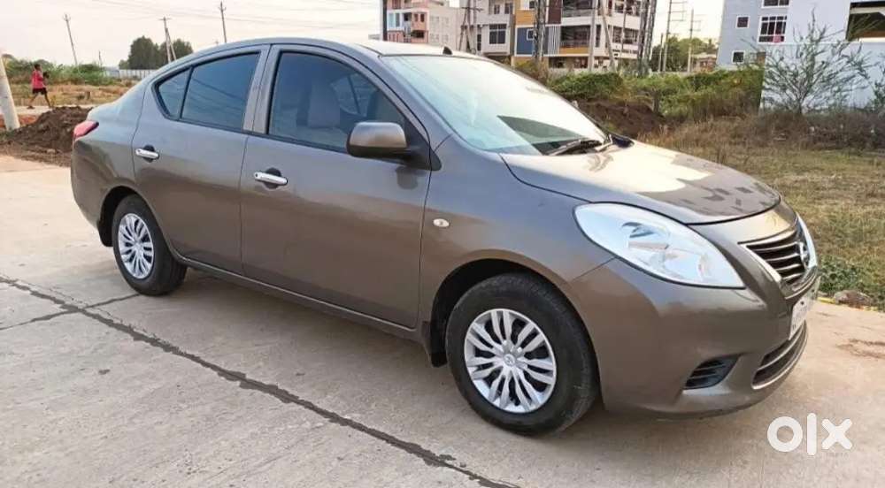 Nissan Sunny