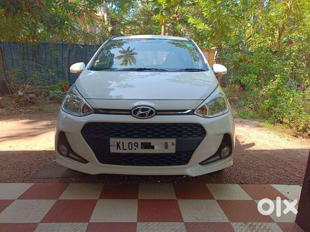 Hyundai Grand I10 2013-2016 At Sportz, 2017, Petrol