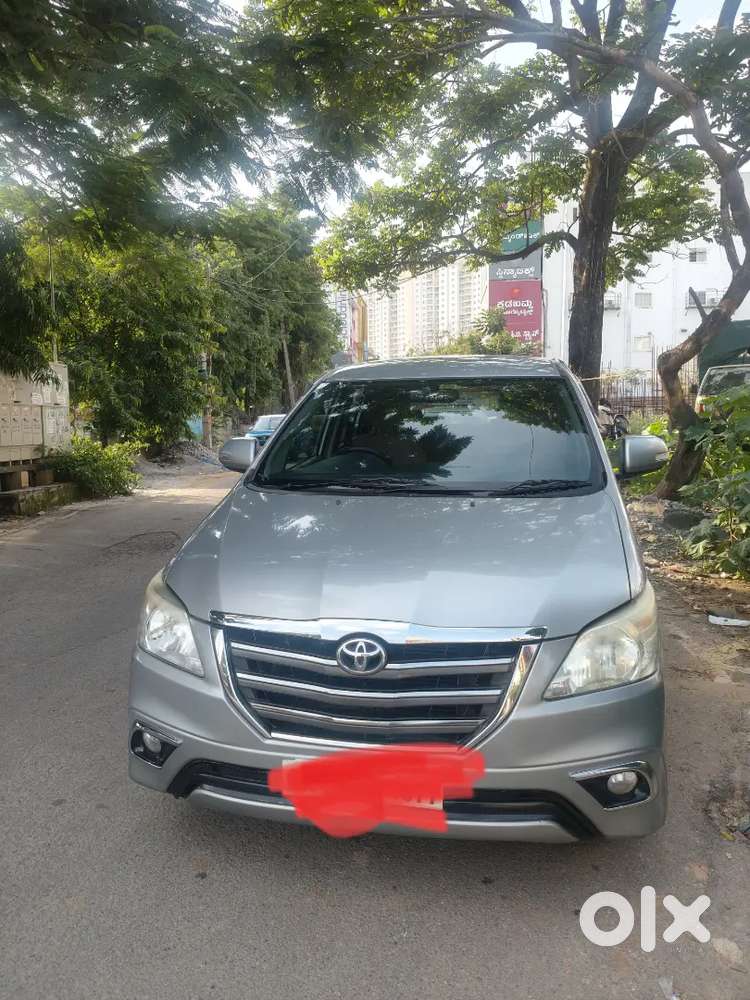Toyota Innova 2015 Diesel Well Maintained