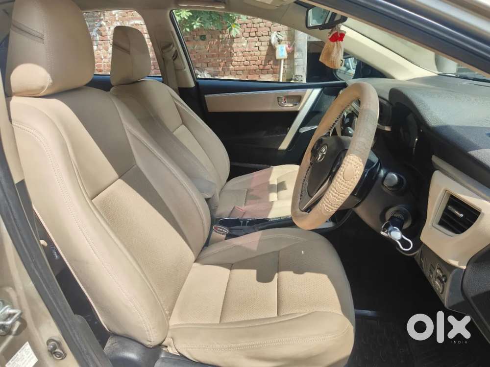 Toyota Corolla Altis 1.8 G, 2015, Petrol