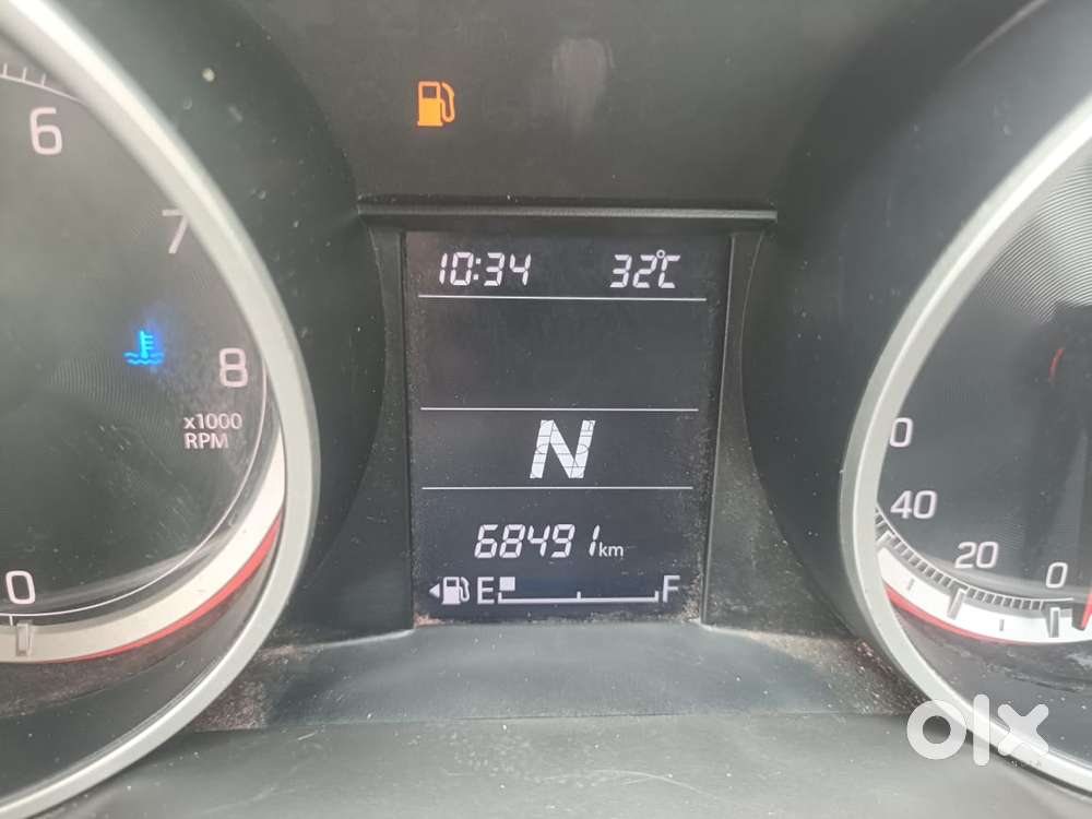 Maruti Suzuki Swift Amt Vxi, 2020, Petrol