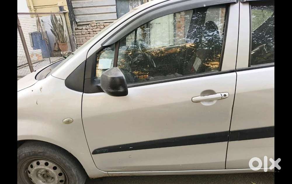 Maruti Suzuki Ritz Cng & Hybrids 75997 Km Driven