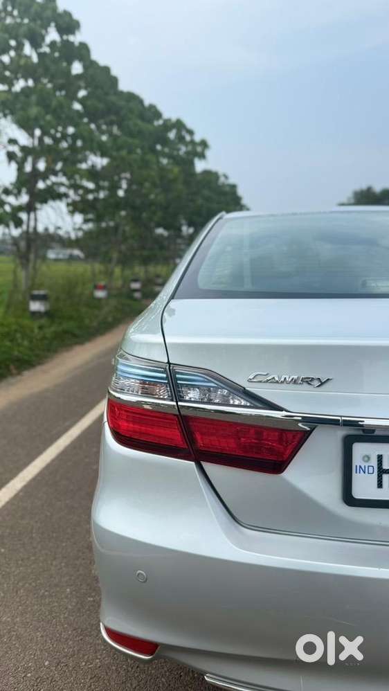 Toyota Camry 2018 Petrol Hybrid 57000 Km Driven