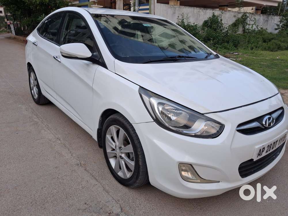 Hyundai Verna Fluidic 1.6 Crdi Sx Opt, 2012, Diesel