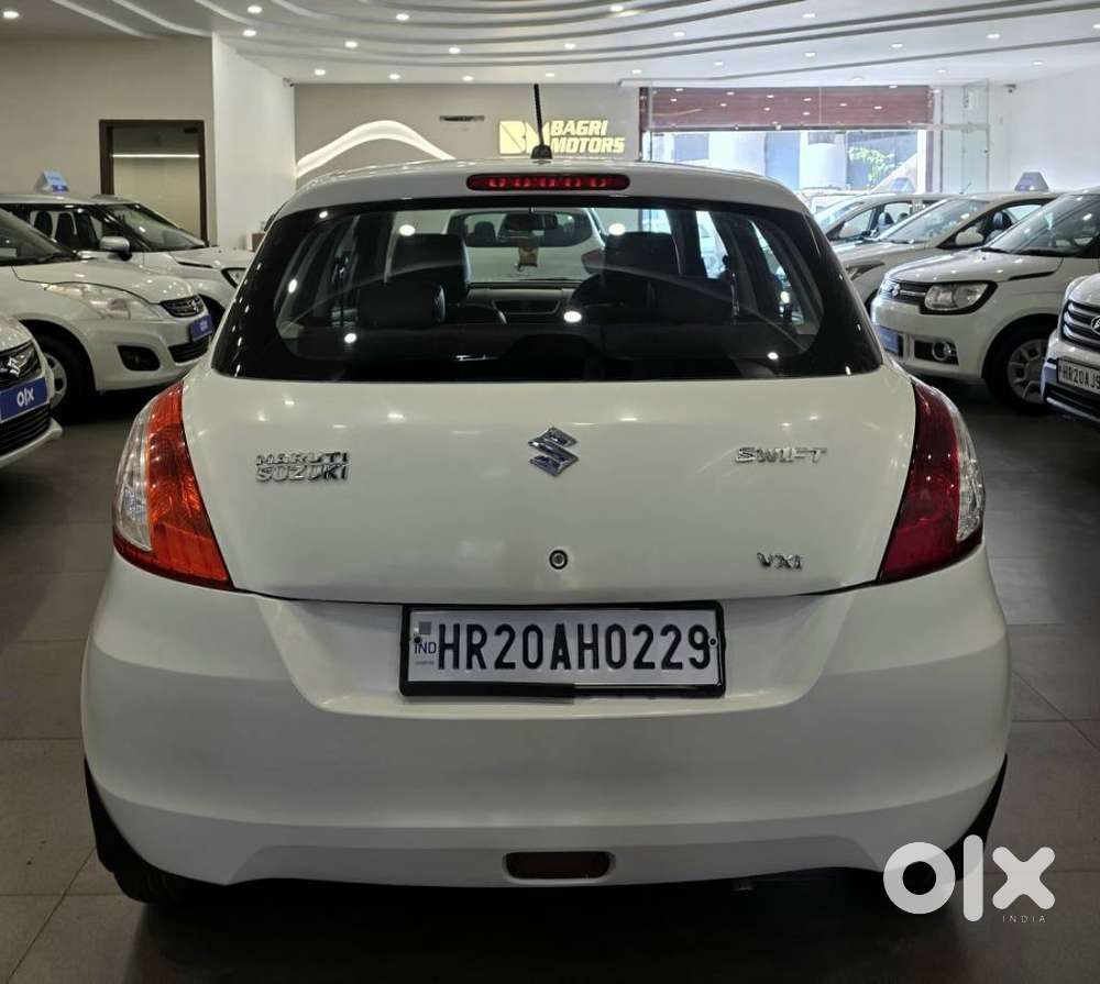 Maruti Suzuki Swift Vxi Cng, 2016, Petrol