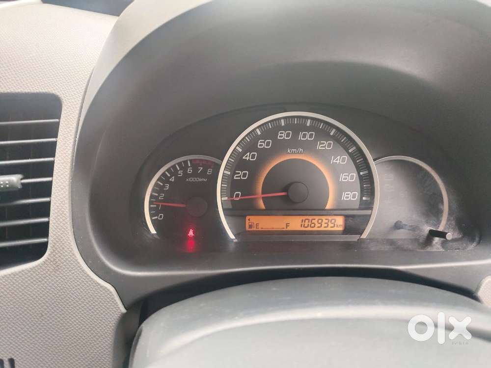 Maruti Suzuki Wagon R Vxi, 2011, Petrol