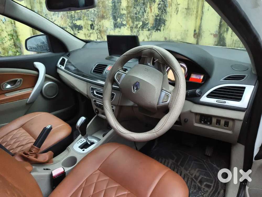 Renault Fluence 2012 Petrol