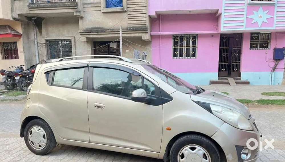 Chevrolet Beat Petrol 2012