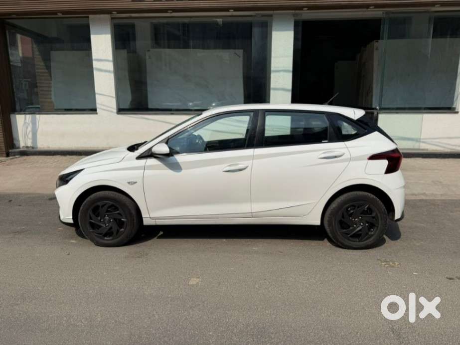 Hyundai I20 Magna 1.2 Mt, 2022, Petrol