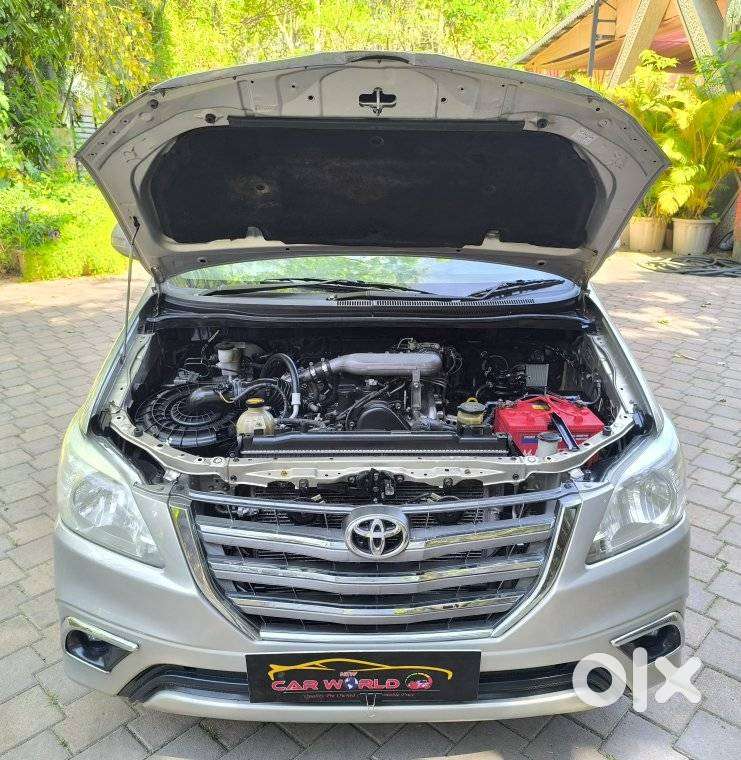 Toyota Innova 2.5 V 8 Str, 2013, Diesel