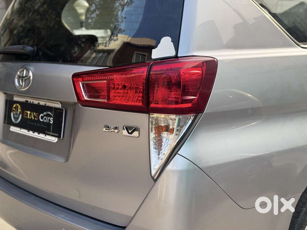 Toyota Innova Crysta