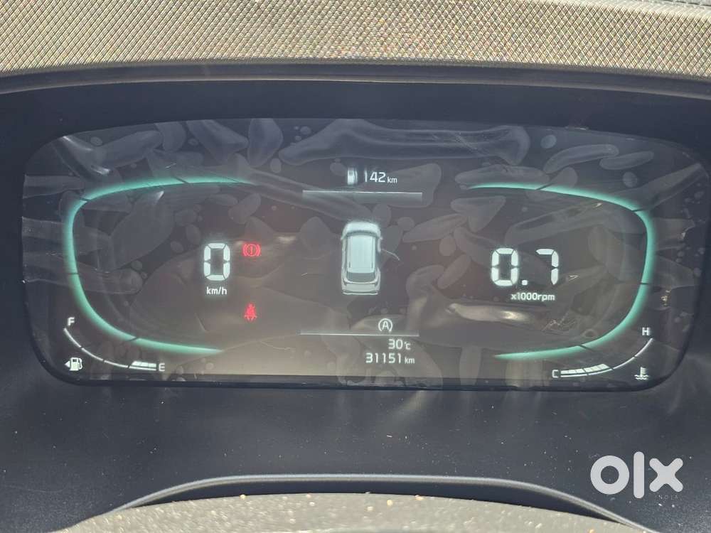 Kia Carens 1.4 Prestige 7 Str, 2023, Petrol