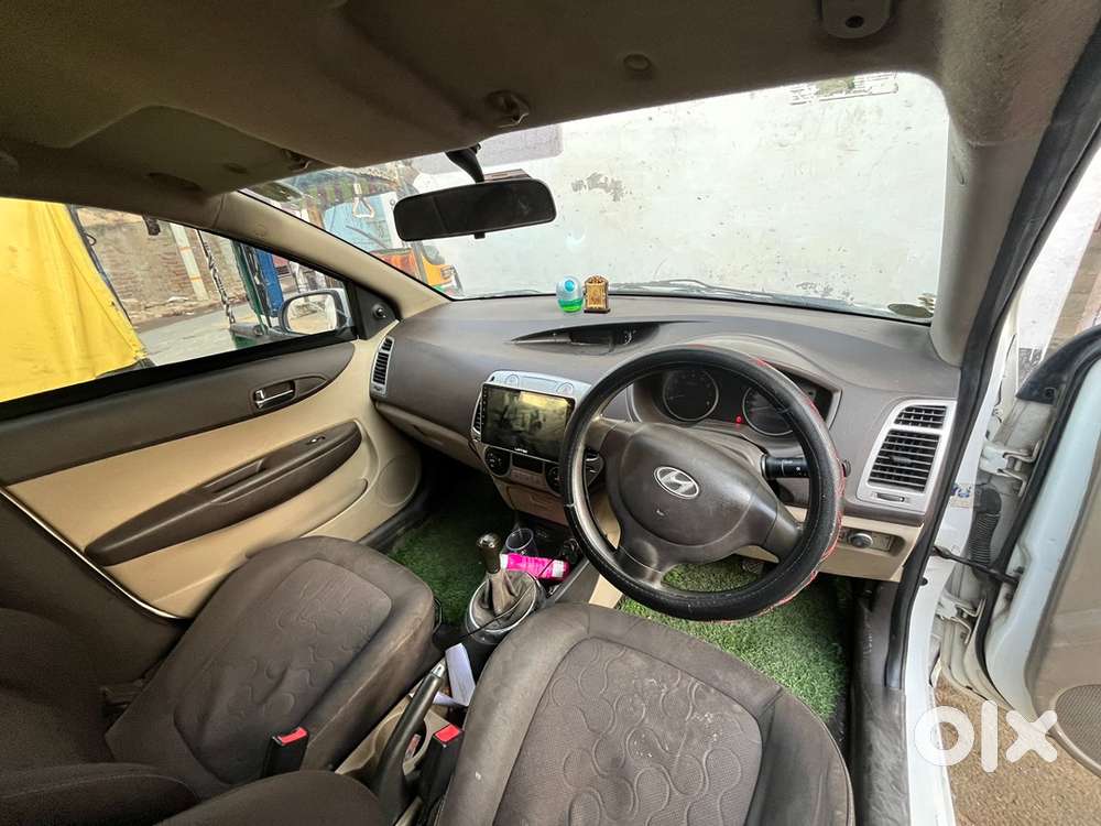 Hyundai I20 2012 Cng & Hybrids Good Condition