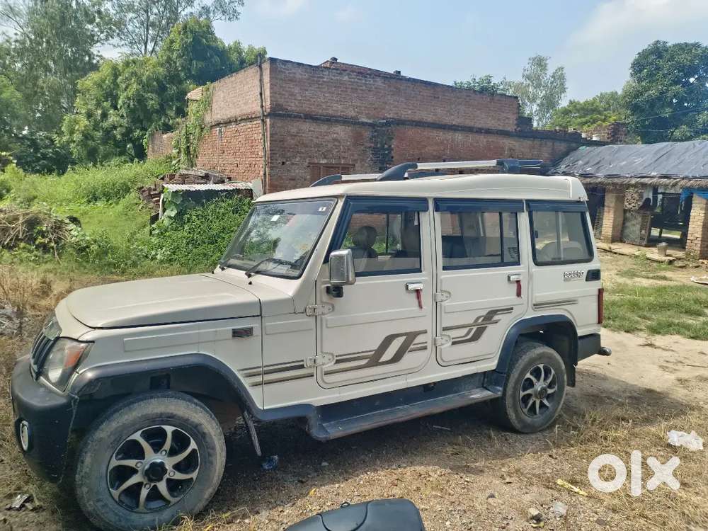 Mahindra Bolero Neo Plus Diesel Automatic 2014