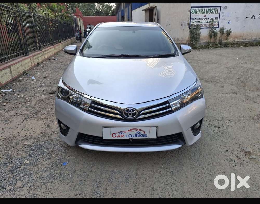 Toyota Corolla Altis 2013-2017 Vl At, 2016, Petrol