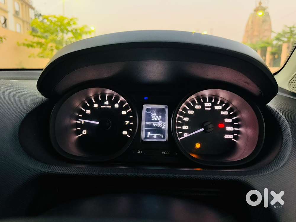 Tata Tiago Xe, 2017, Petrol