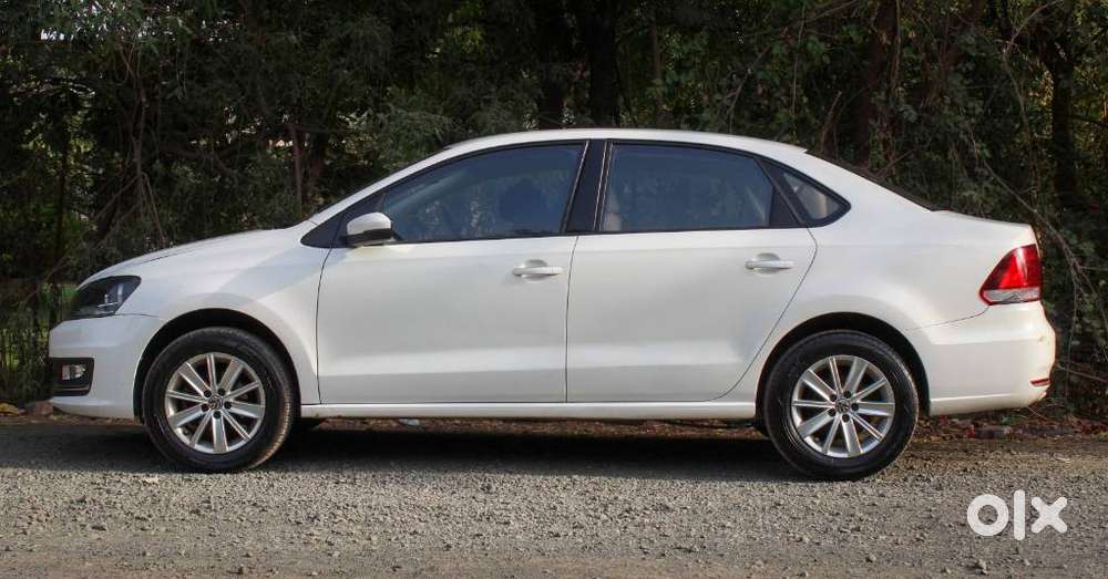 Volkswagen Vento 1.2 Tsi Highline At, 2016, Petrol