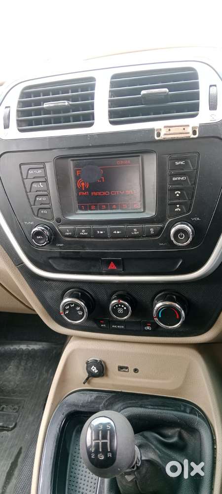 Mahindra Bolero Neo N8, 2023, Diesel