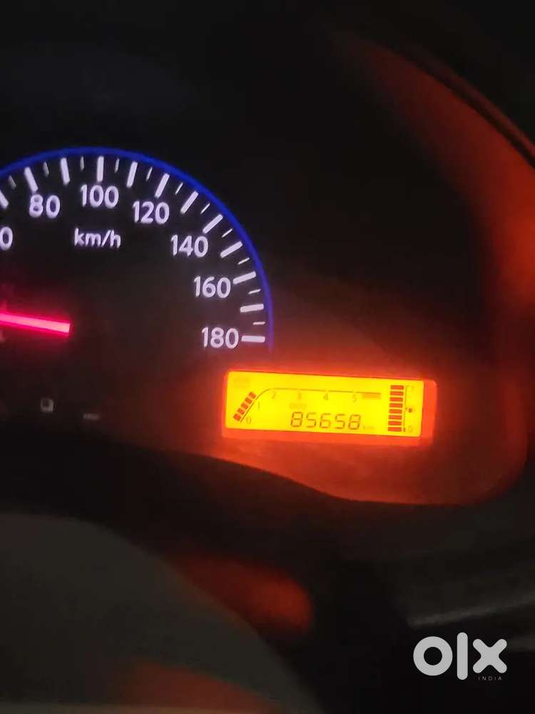 Nissan Patrol 2016 Petrol 85000 Km Driven