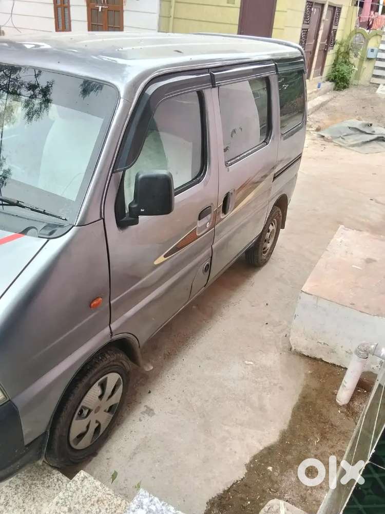 Maruti Suzuki Eeco 2017 Cng & Hybrids 130000 Km Driven