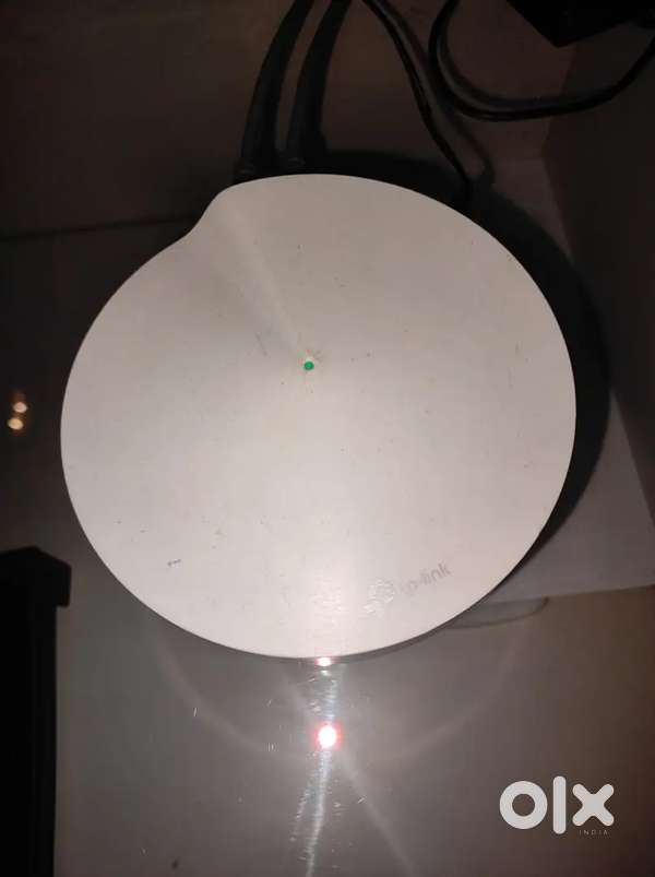 TP Link Deco M9 Plus WIFI 5 extender Mesh System.