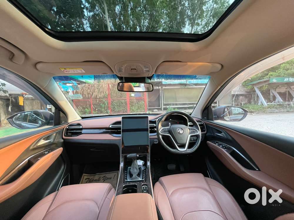 Mg Hector Plus Savvy Pro 1.5 Turbo Petrol Cvt 7 Str, 2024, Petrol