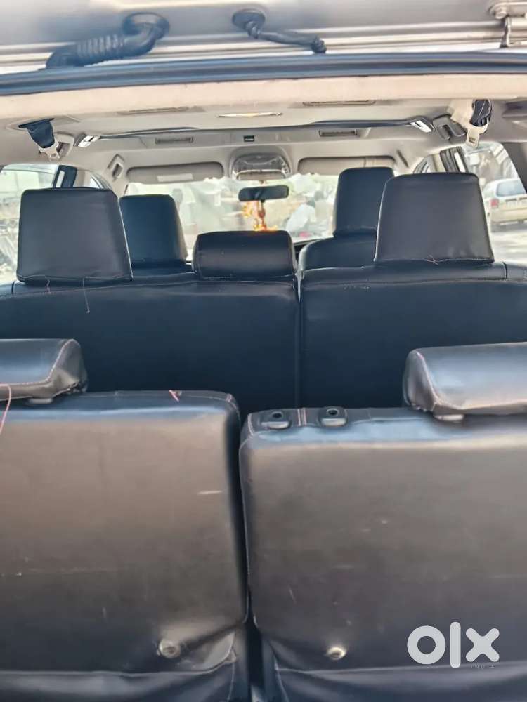 Toyota Innova Crysta 2016 Diesel Well Maintained