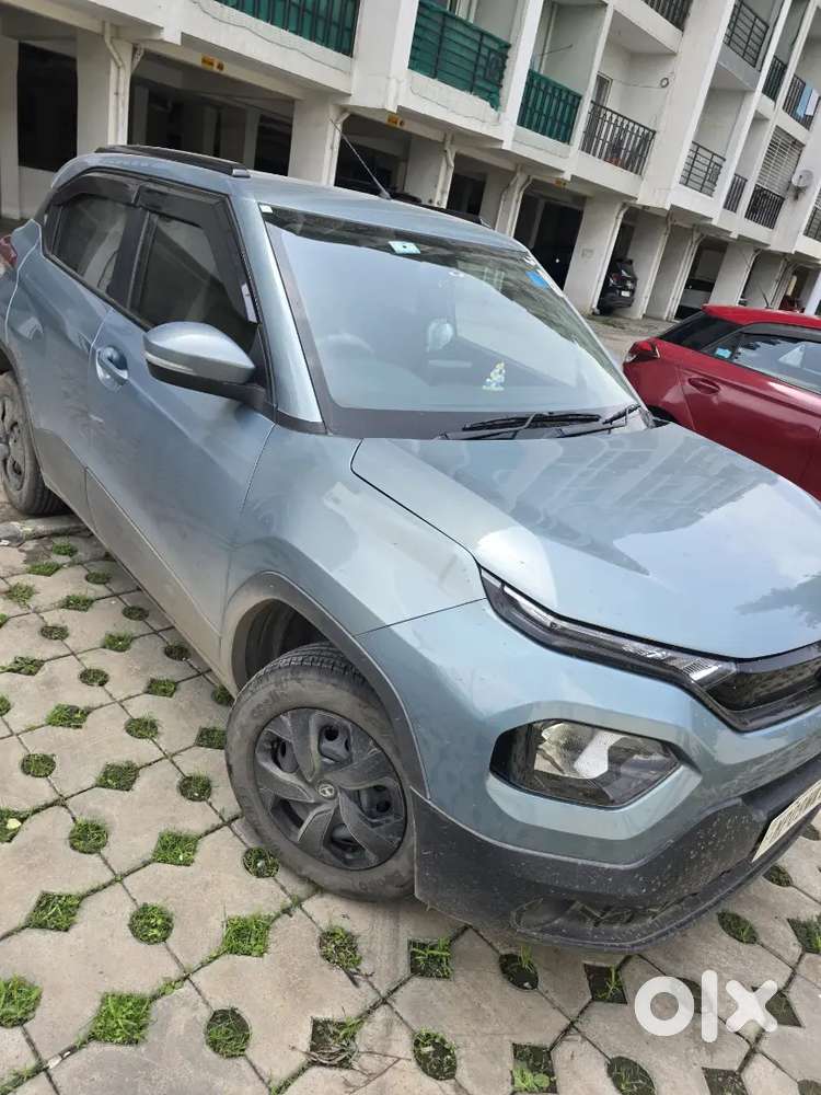 Tata Punch Rhythm 2021