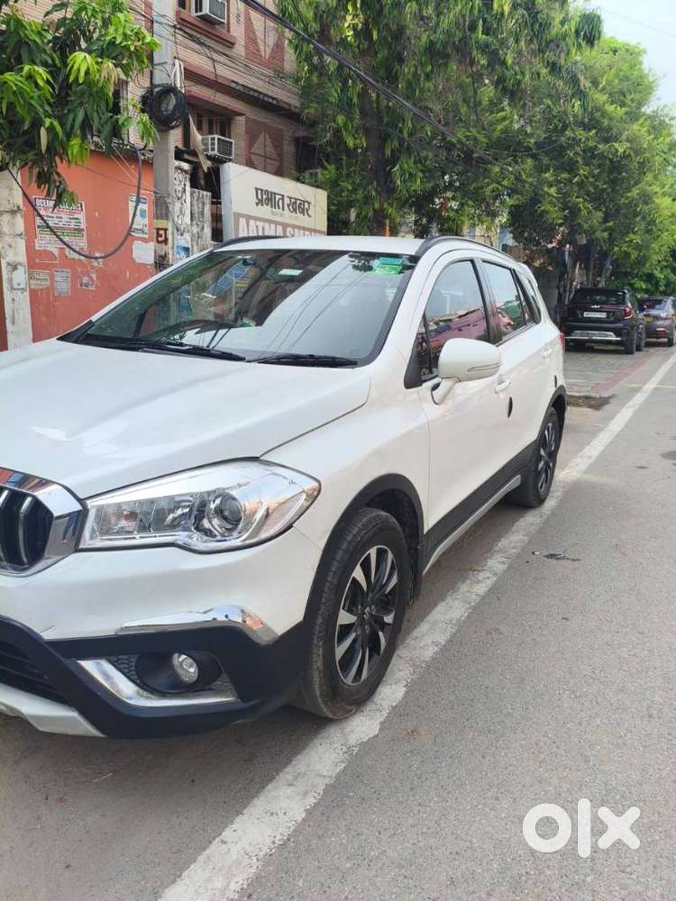 Maruti Suzuki S-cross Ddis 200 Alpha, 2021, Petrol