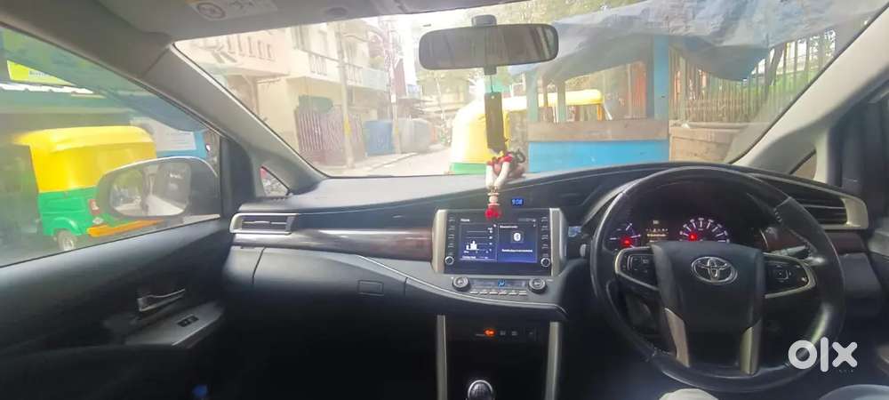 Toyota Innova Crysta 2022 Variant Diesel