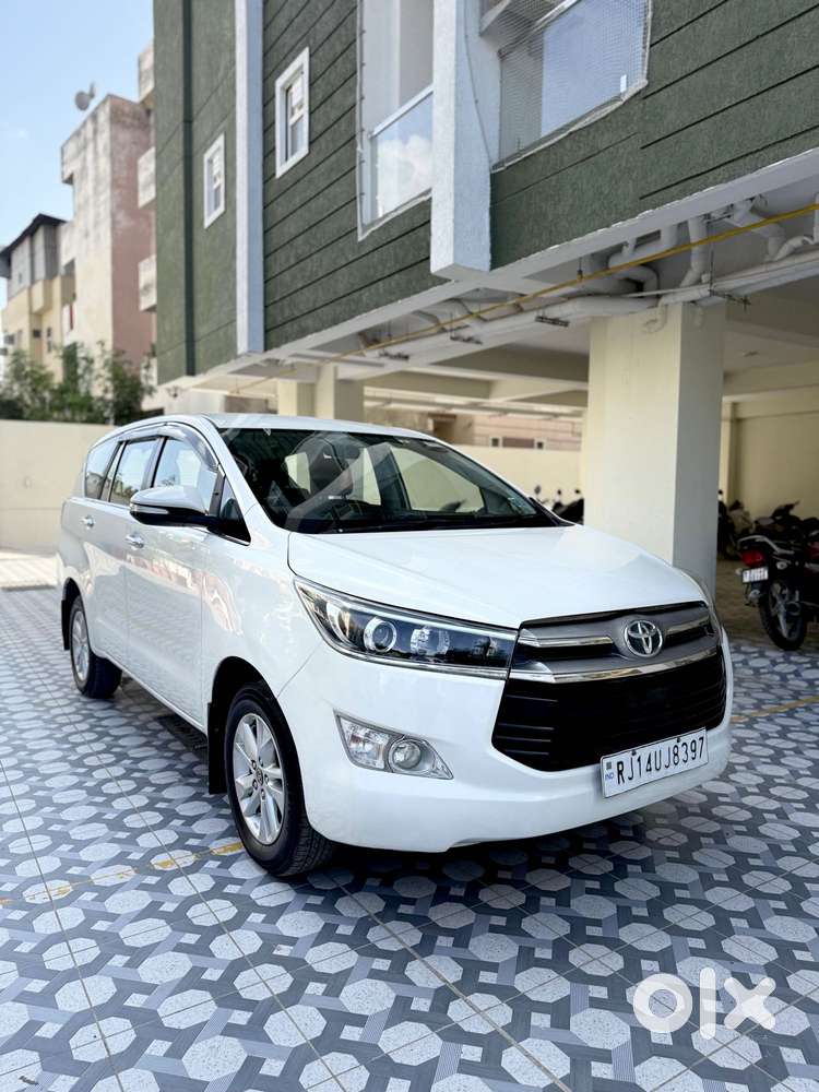 Toyota Innova Crysta 2.4 V, 2017, Diesel