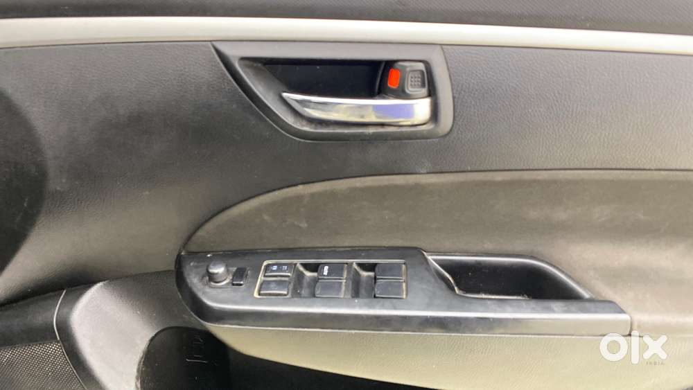 Maruti Suzuki Swift Vxi, 2015, Petrol