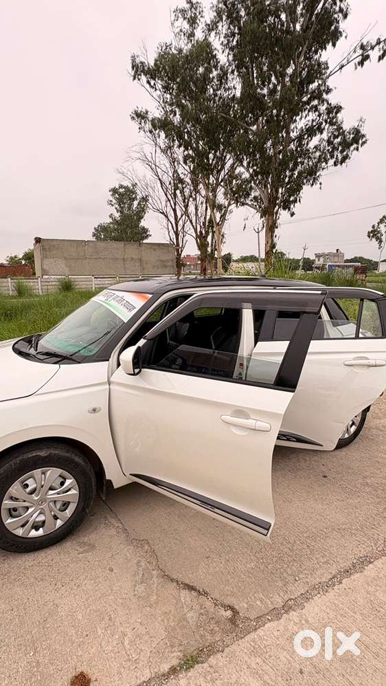 Maruti Suzuki Swift Lxi 2024