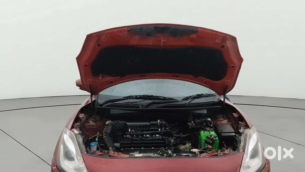 Maruti Suzuki Swift Dzire Zxi + Amt, 2017, Petrol