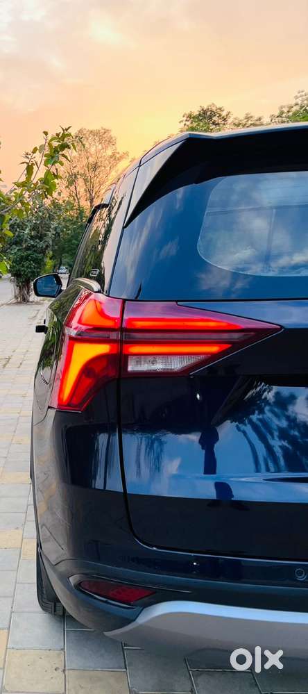 Mahindra Xuv700 2.2 Ax 7 Diesel At Luxury Pack Str, 2024, Diesel