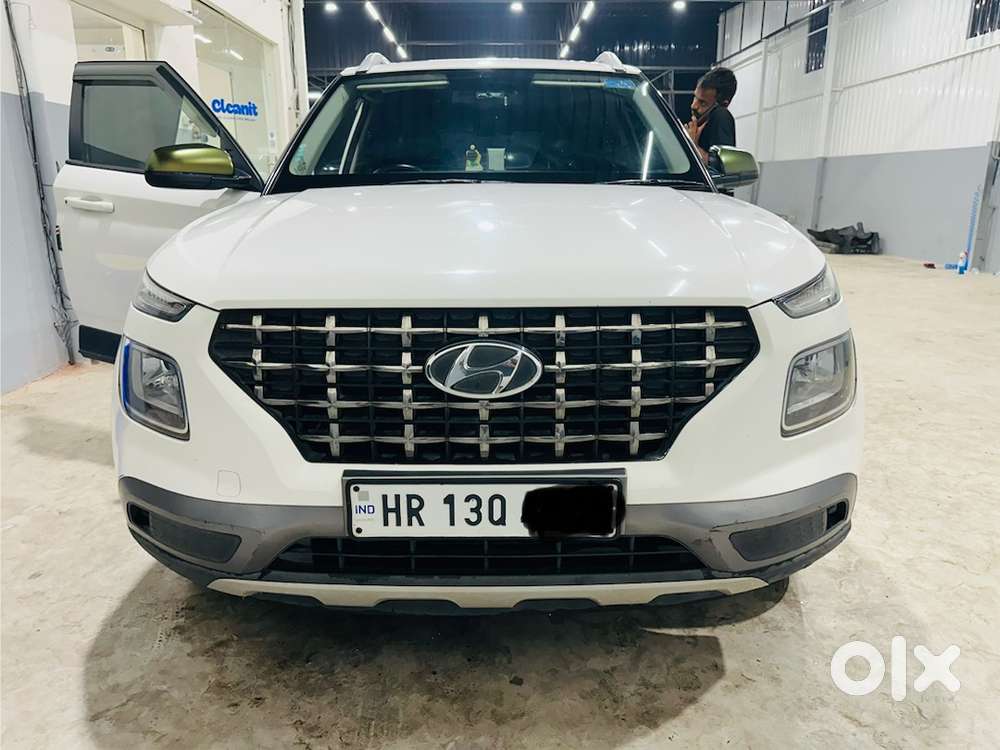 2019 Hyundai Venue Petrol Manual
