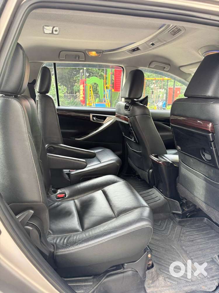 Toyota Innova Crysta 2.4 Z 7 Str, 2016, Diesel